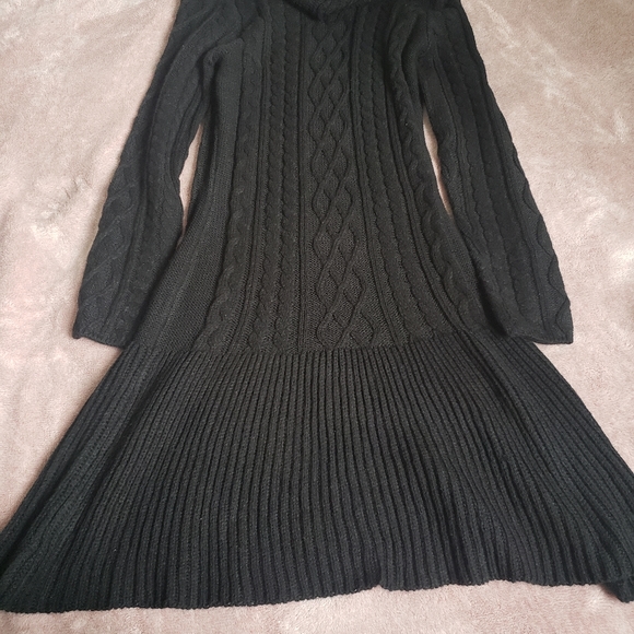 Sweater Dress - Picture 11 of 13